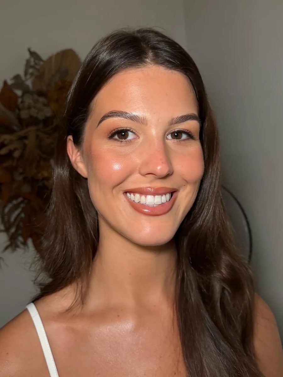 Glam makeup look by Auckland makeup artist Emily Ann